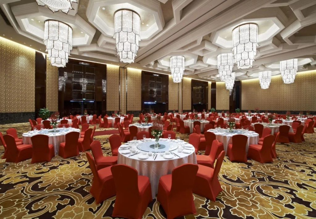Sheraton Shanghai Waigaoqiao Hotel