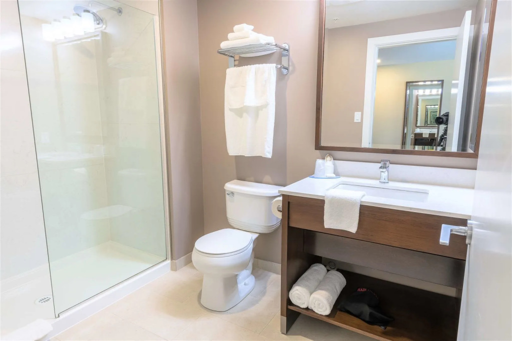 MStar Hotel