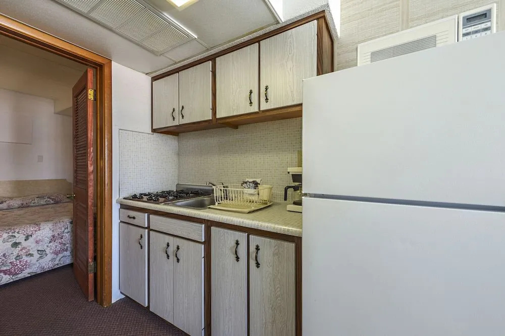 Panoramic Motel & Apartments