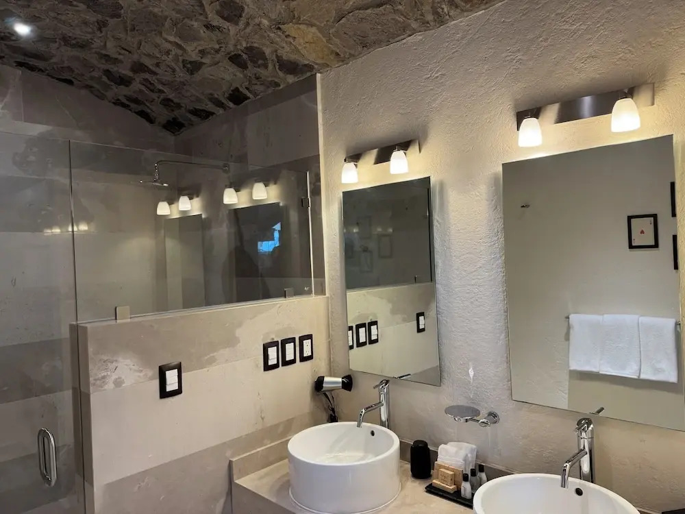 Porta Paradiso ValQuirico, Albergo Boutique