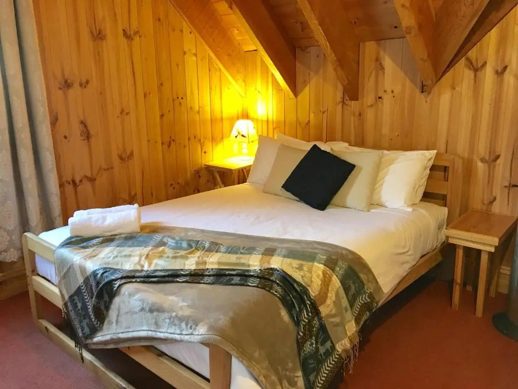 Snowdrop Lodge