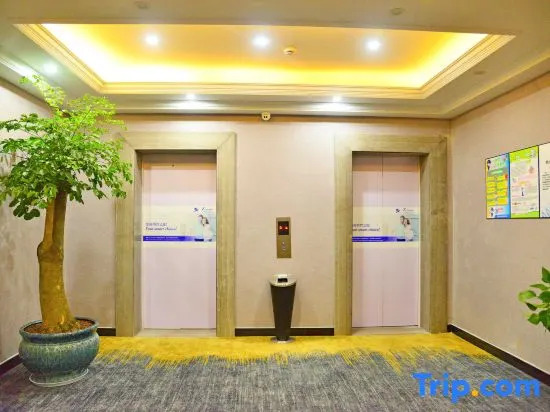 Zsmart Smart Hotel (Hangzhou International Expo Center Qianjiang Century City Subway Station Store)