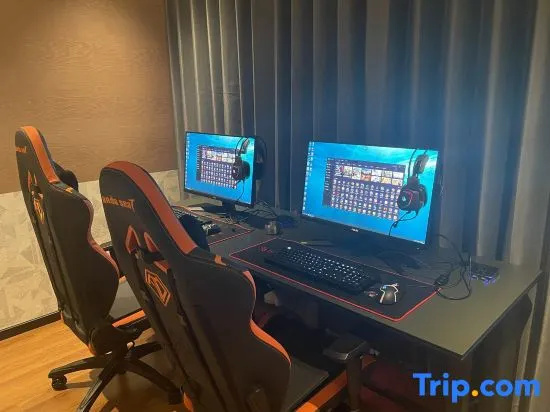 Meitu E-sports Homestay (Yulin Darunfa Convention and Exhibition Center)