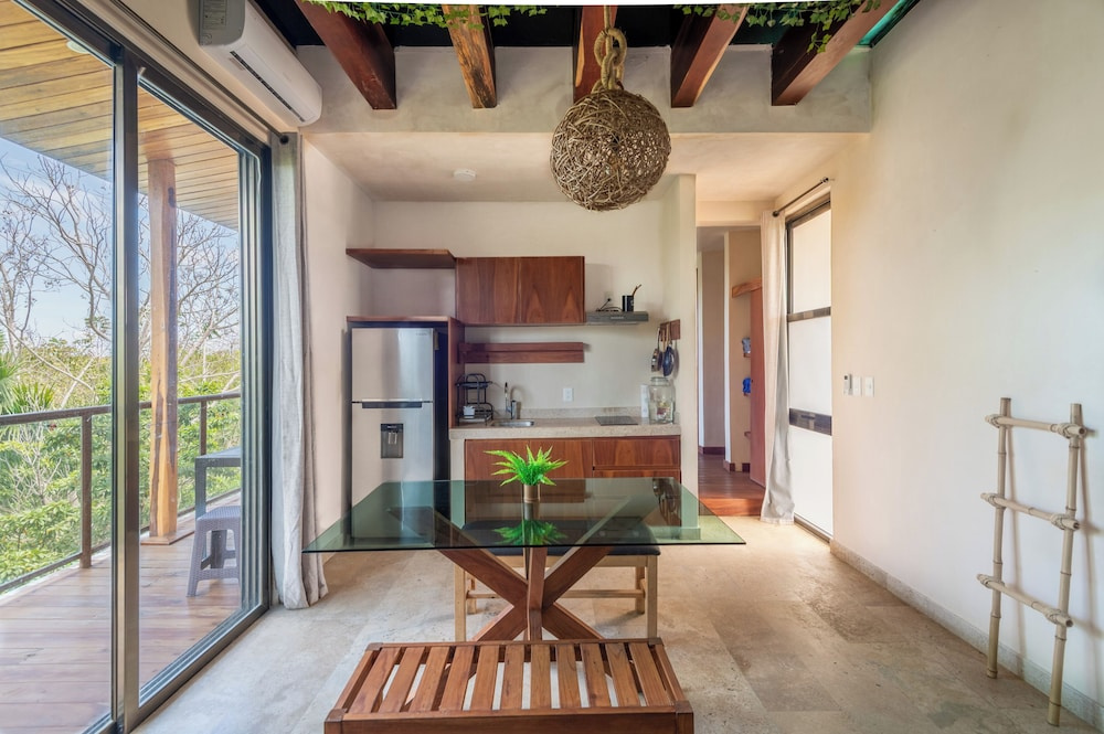 Santuario Apartments