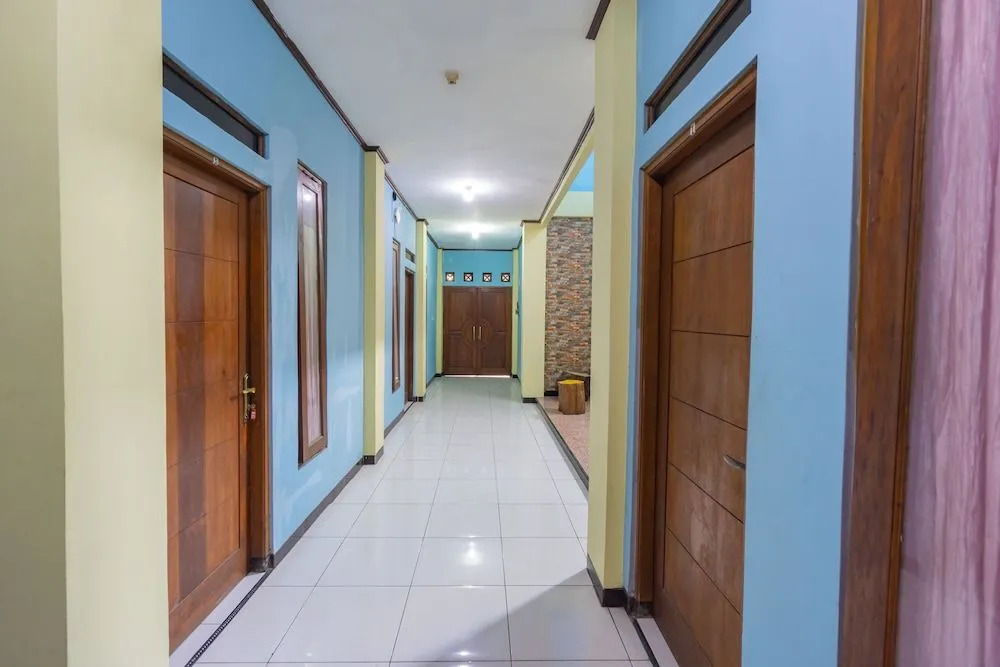 OYO 1801 Wisma Griya Indah Lestari