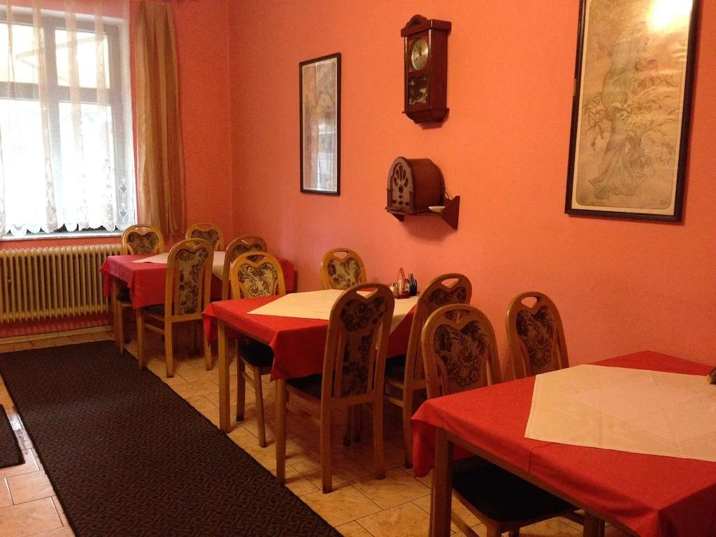 Restaurace a Penzion Klatovský Dvůr