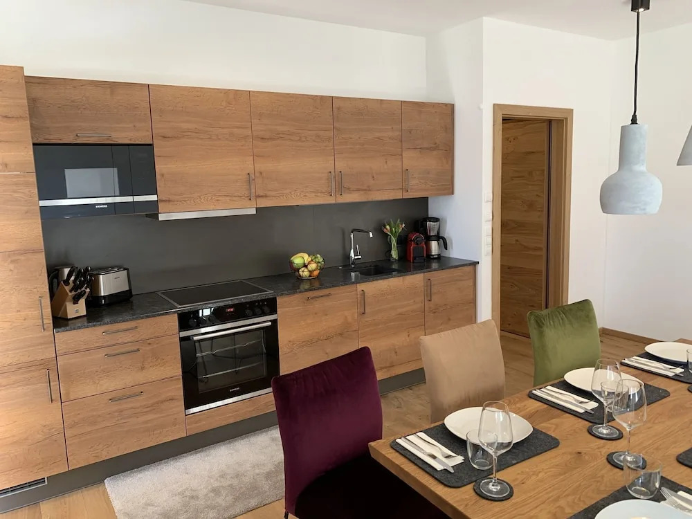 Luxury Apartment With Shared Sauna in Center Mariapfarr