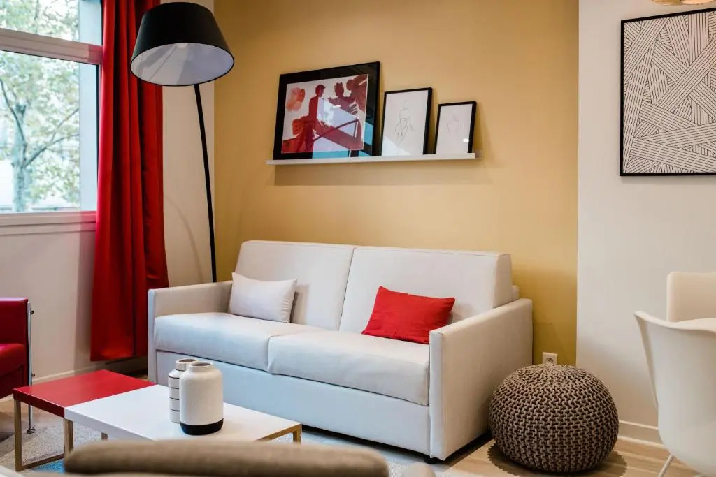 SUITE GIDE : au cœur de la Rive Gauche, neuf, design, 2/4 personnes
