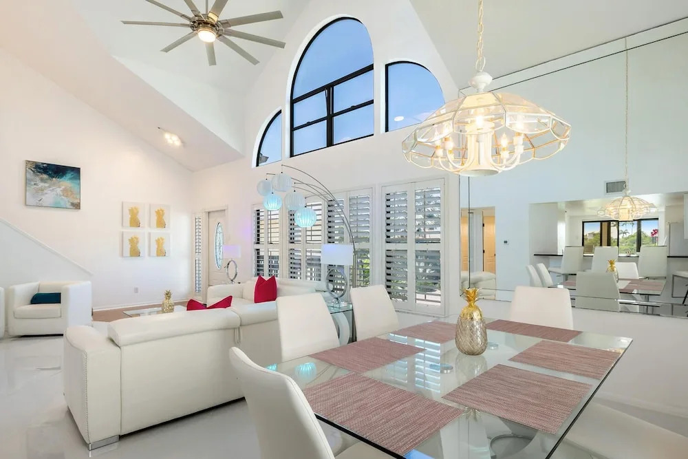 Blue Lagoon Estate