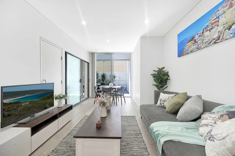Peaceful & Yet Sophisticated Terrace Living