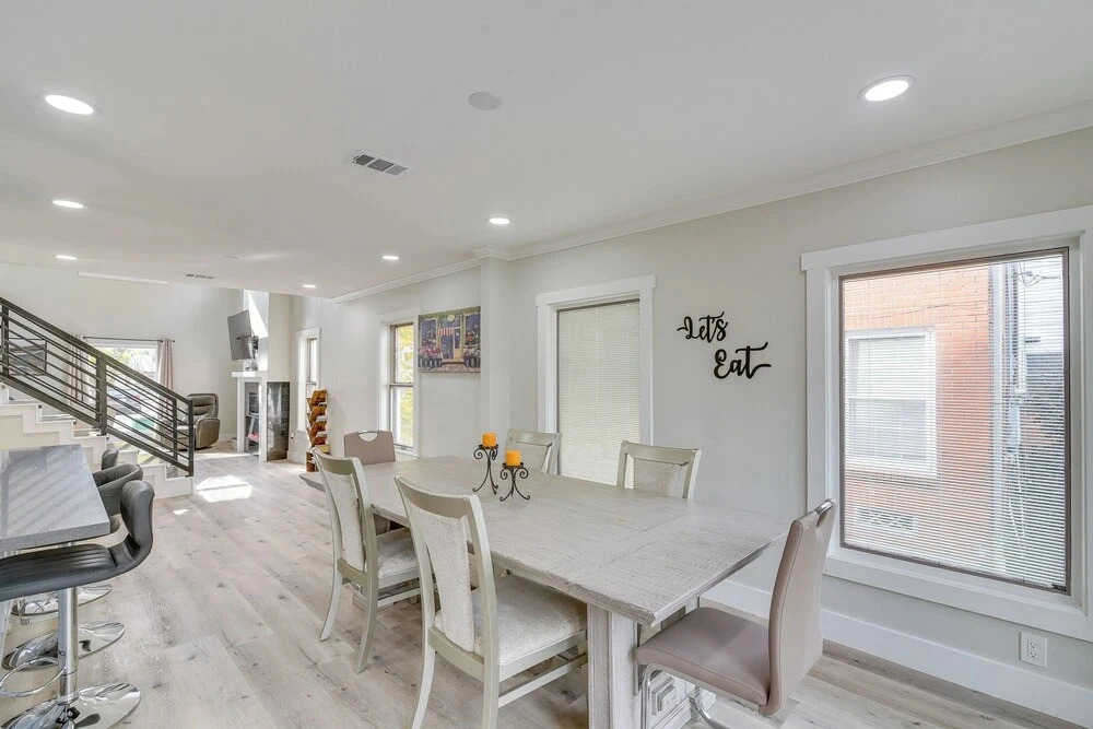 2-unit Houston Getaway Near NRG & Hermann Park
