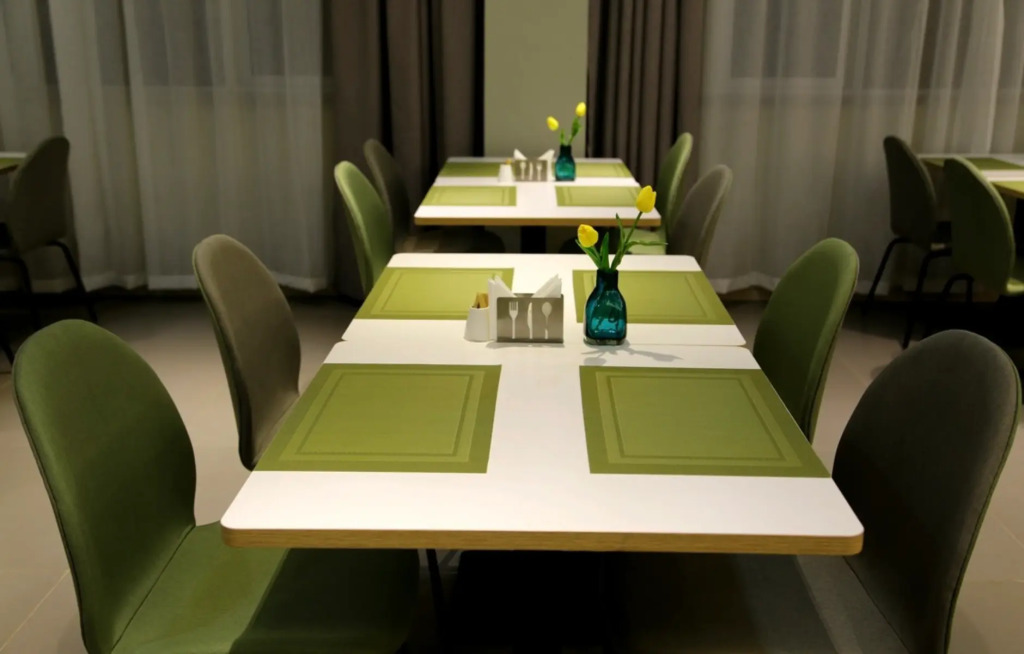 Homeinn Selected Hotel (Wuxi Anzhen East Railway Station RT-Mart)