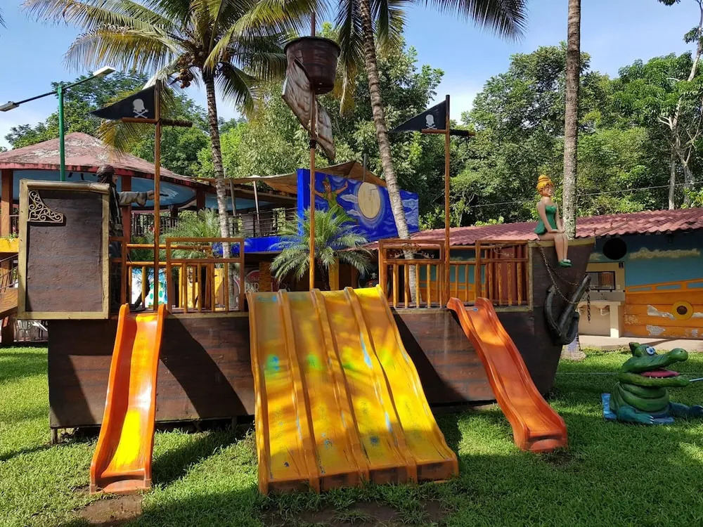 Yolonam inn