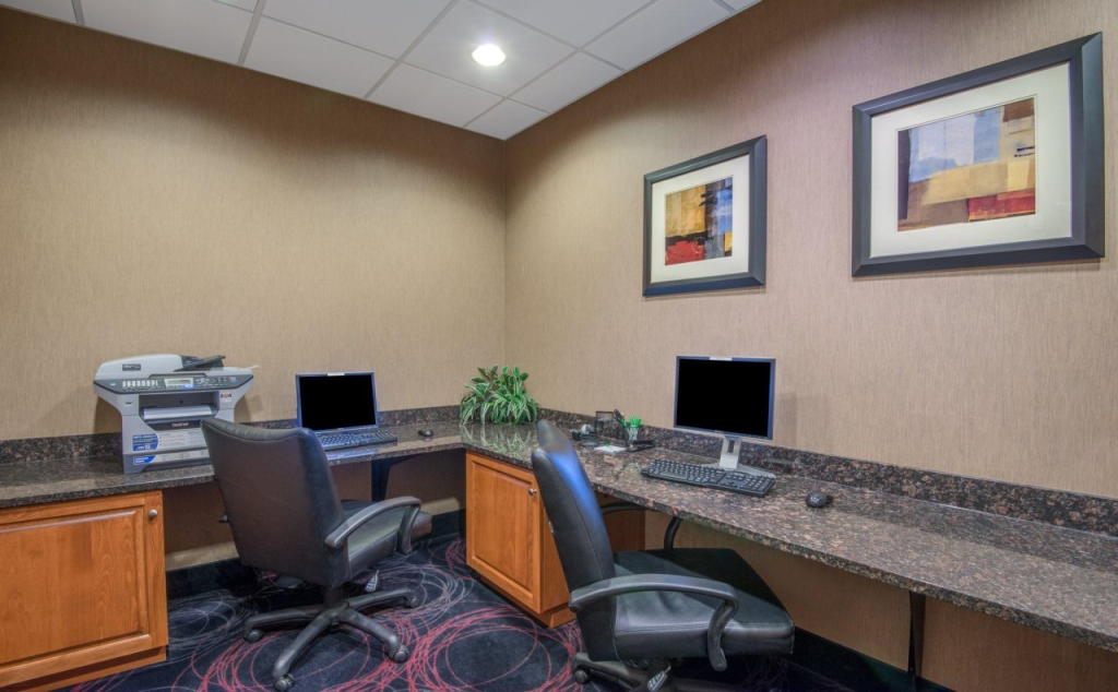 Holiday Inn & Suites Grand Junction-Airport by IHG