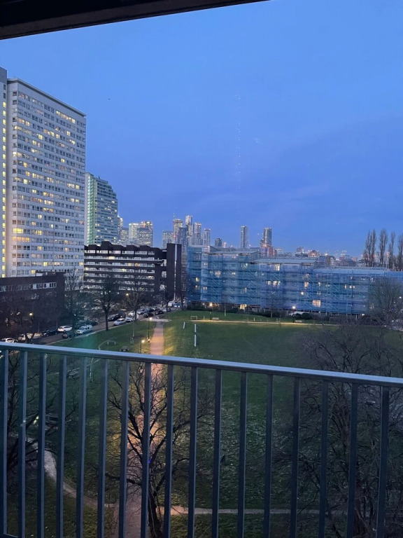 Immaculate 2bed Apartment in London - City Views