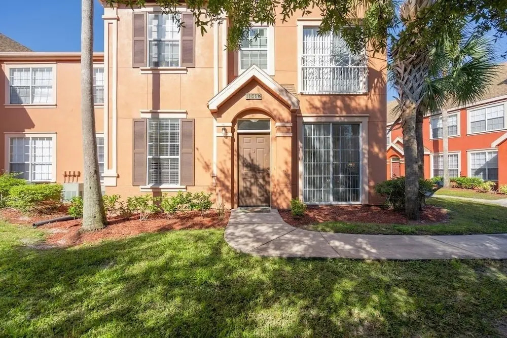 Captivating Extended Stay Or Corporate Rental 2 Bedroom Townhouse