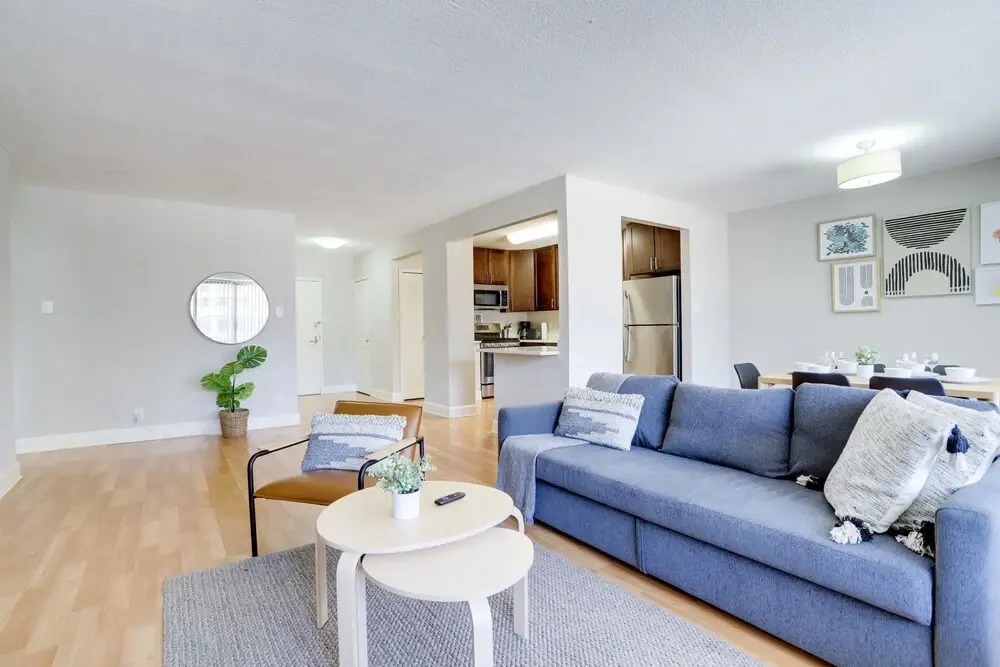 Amazing Br2 Bedroom Condo at Arlington