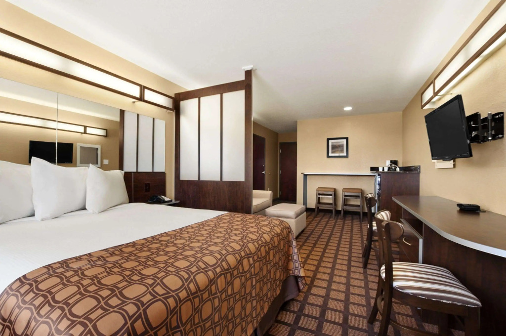 Garner Hotel Gonzales by IHG