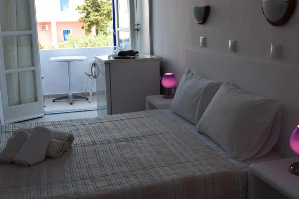 Cyclades Hotel