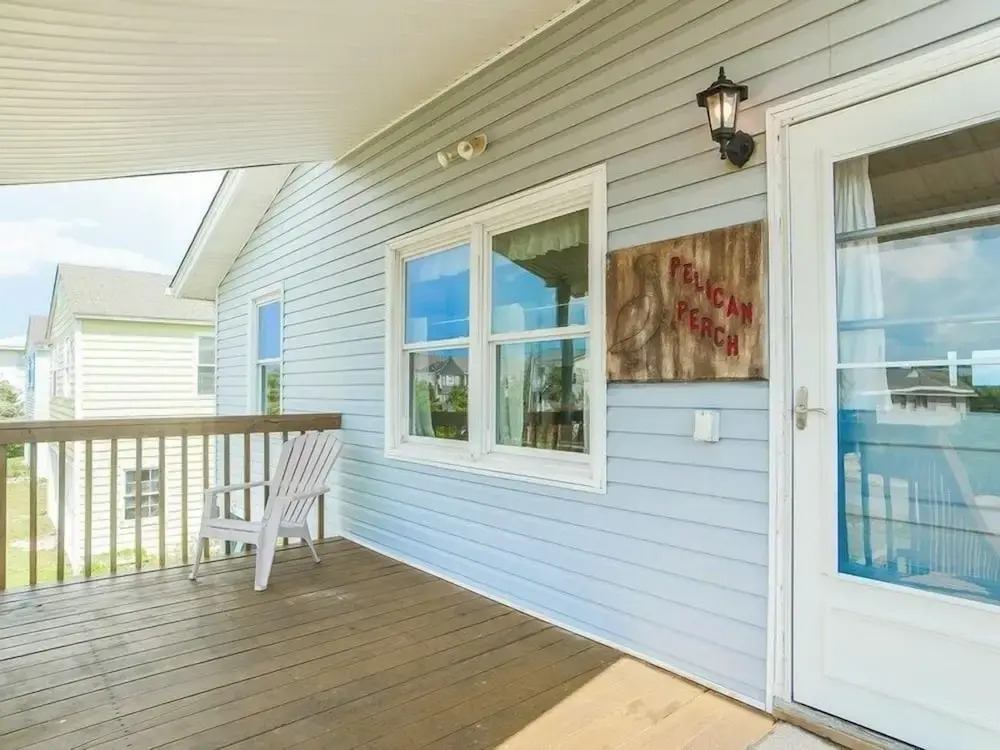 Pelican Perch by Topsail Realty