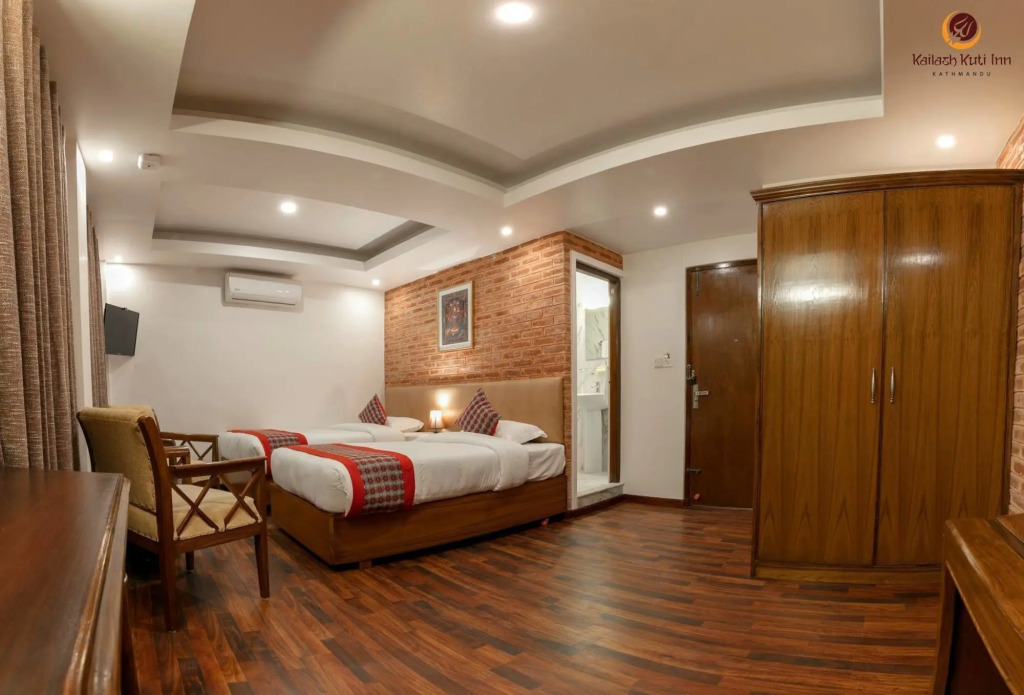 Kailash Kuti Inn