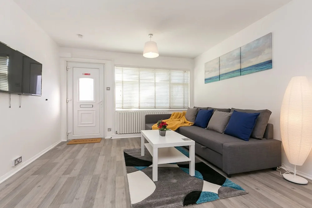 Luxury Croydon Apartment
