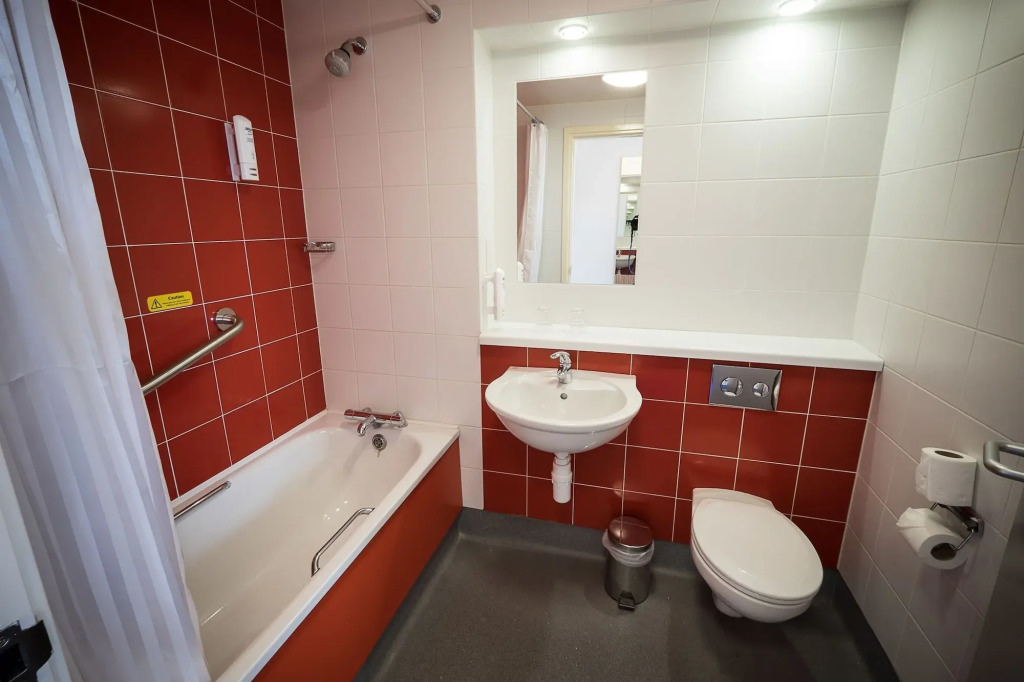 Travelodge Limerick Castletroy