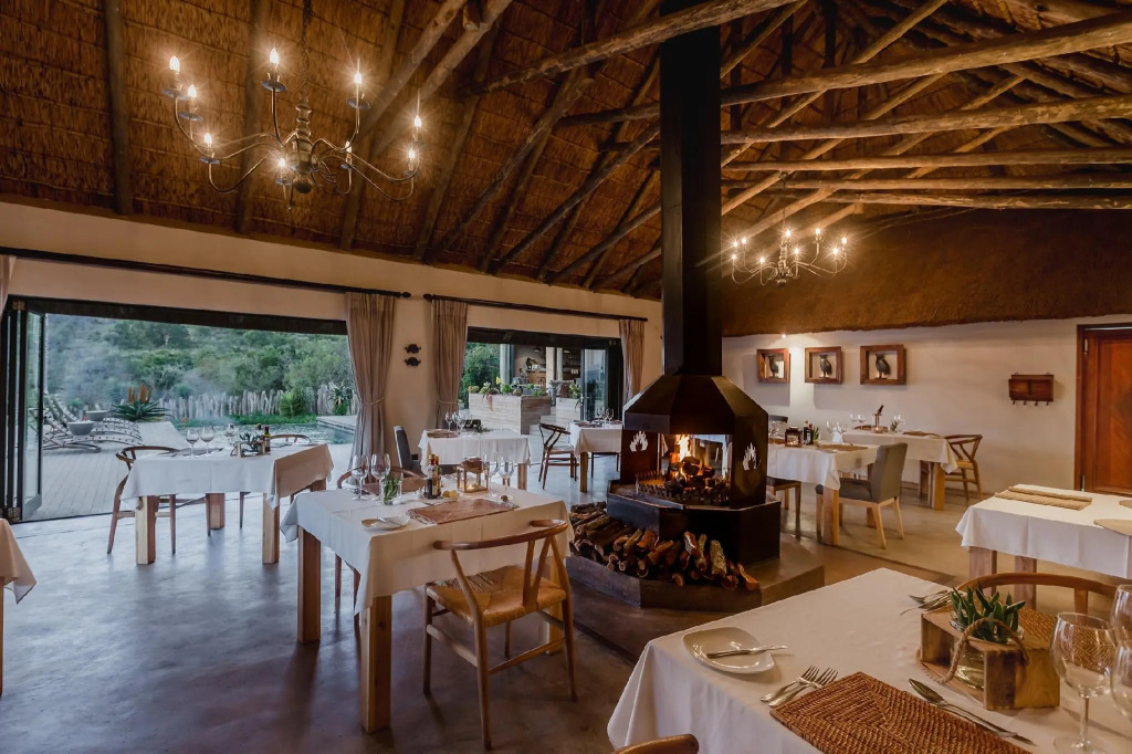 Bukela Game Lodge Amakhala Game Reserve