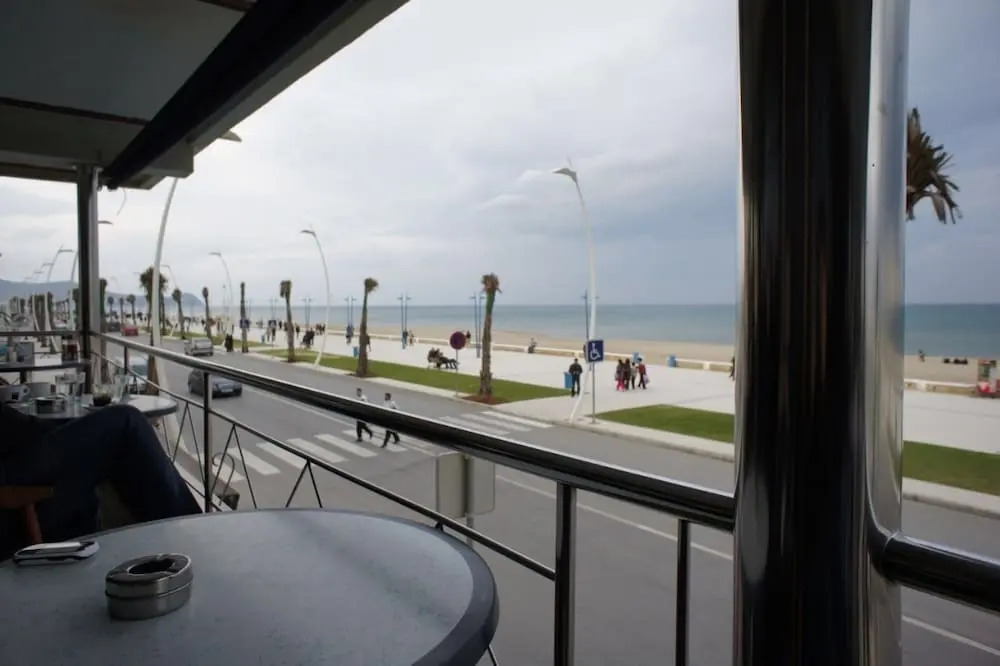 Residence Narjisse Martil Corniche