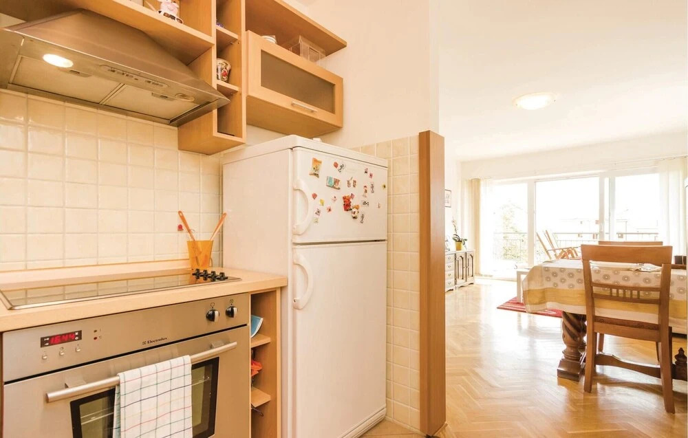 Beautiful Home in Matulji With Wifi and 2 Bedrooms