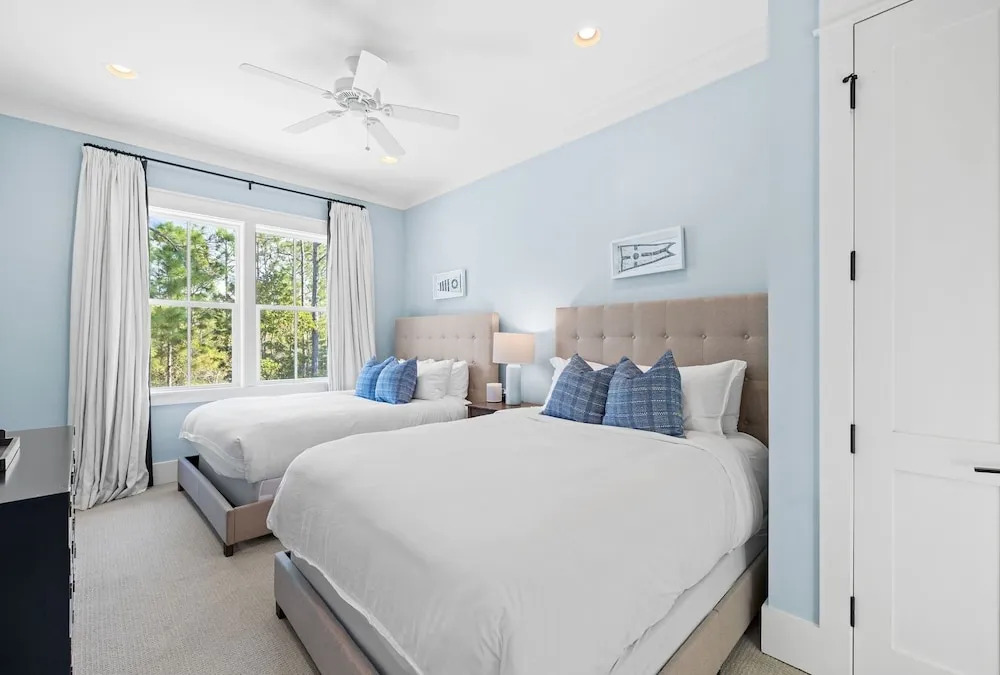107 Sunflower Street 5 Bedroom Home by RedAwning