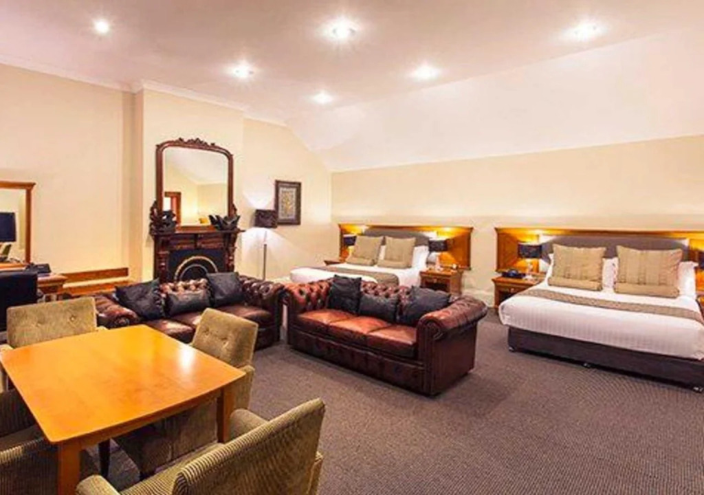 Clarion Hotel City Park Grand