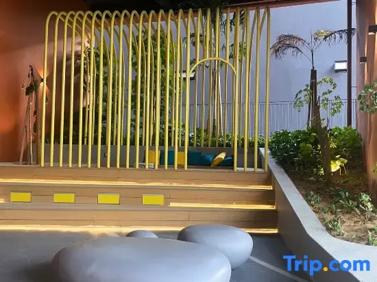 Piccadilly Residence Greentown Ipoh by PLY Home