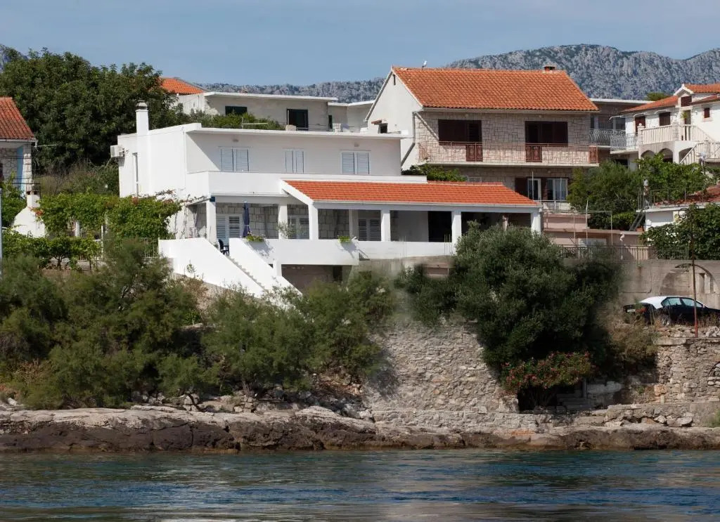 Apartments Toplak