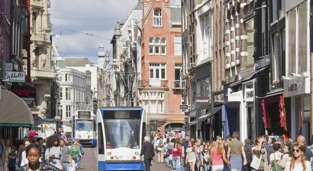 Crossroads Hostel Amsterdam