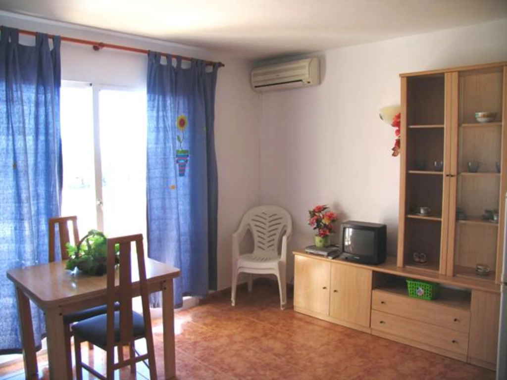 vera colina 25 in Vera