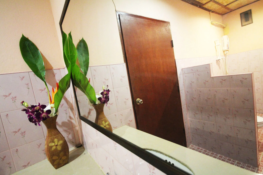 Lanta Sabai Hotel & Bungalows