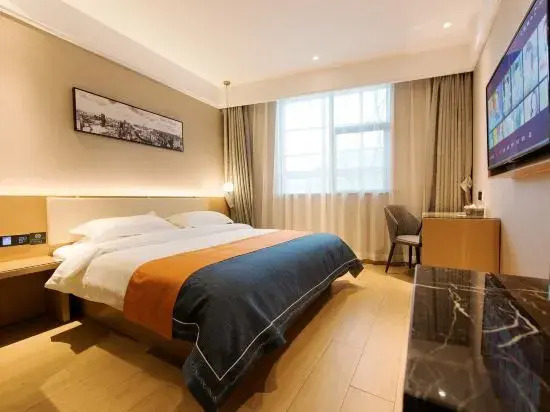 Cloud Smart Hotel (Shanghai Xingzhi Road Subway Station Store)