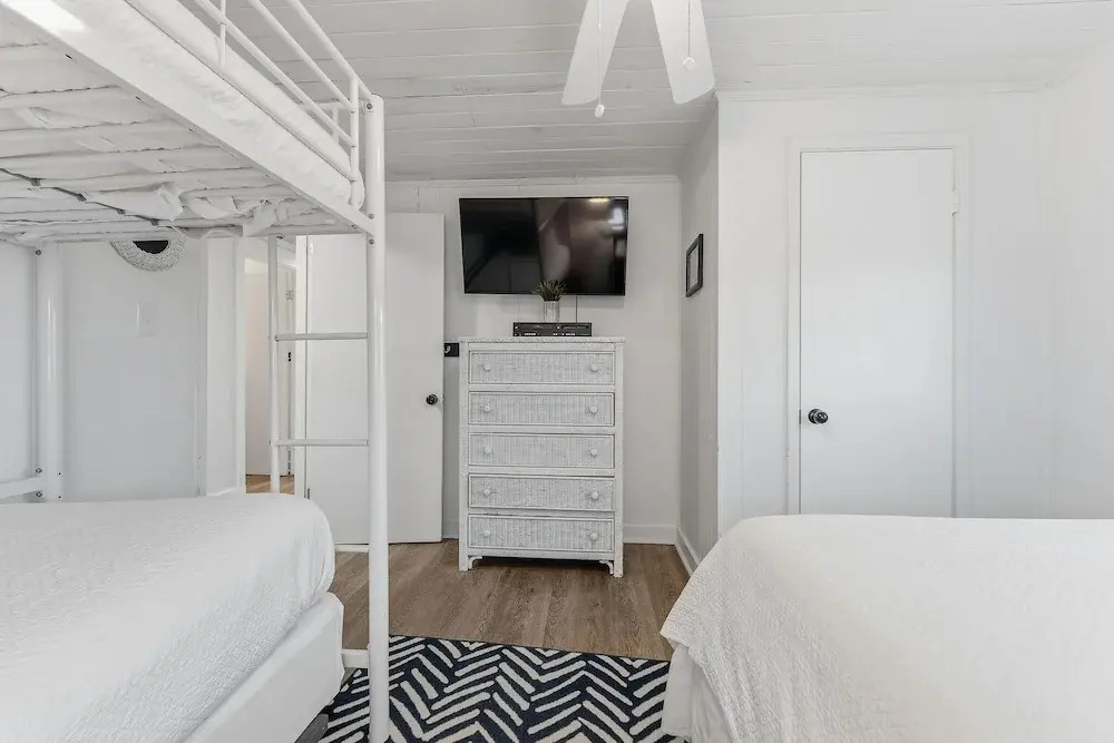 Legasea Beach House