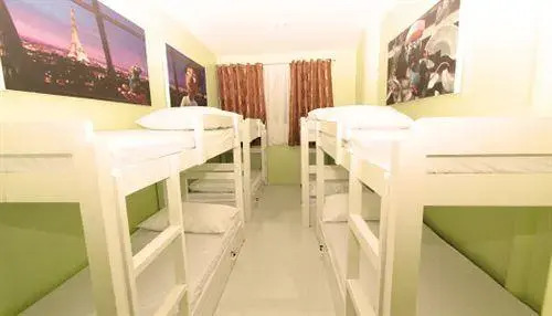 Tr3ats Guest House