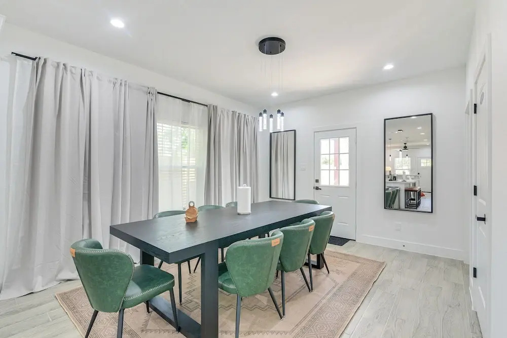 6 Mi to Dtwn Houston: Family-friendly Home w/ Yard