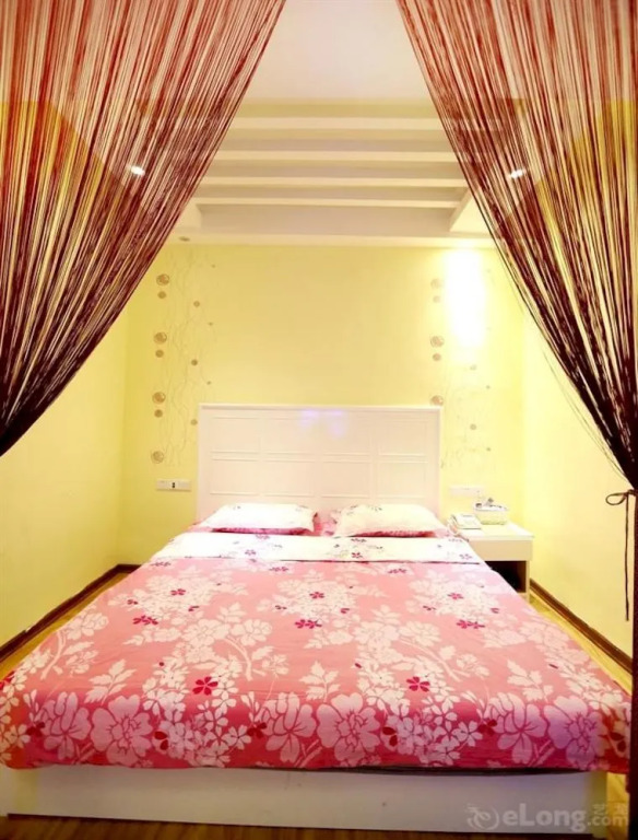 Zhangjiajie Yanran Inn
