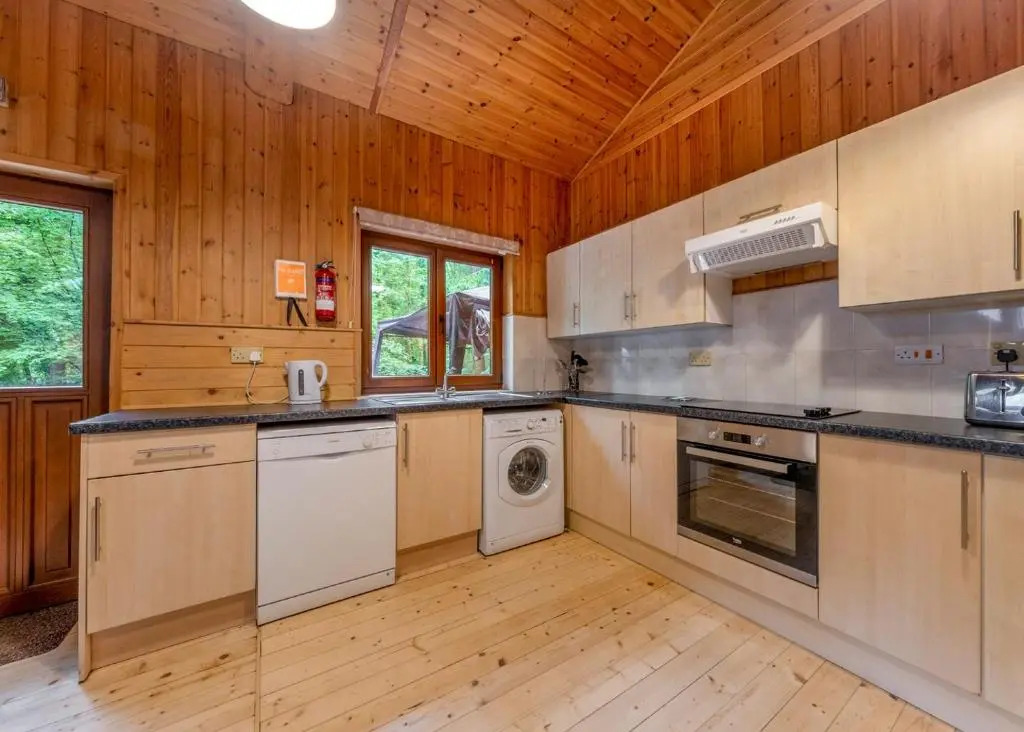 Woodland Park Lodges