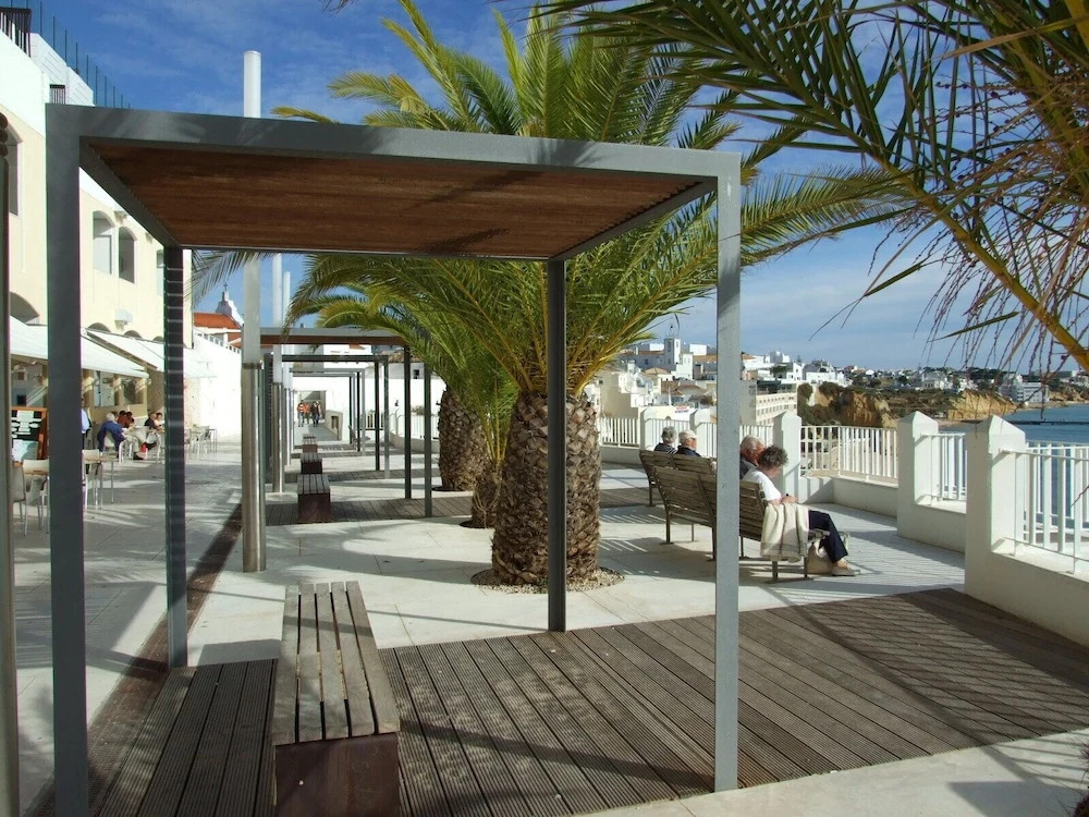 Private 2 Bed Apartment in Albufeira Old Town