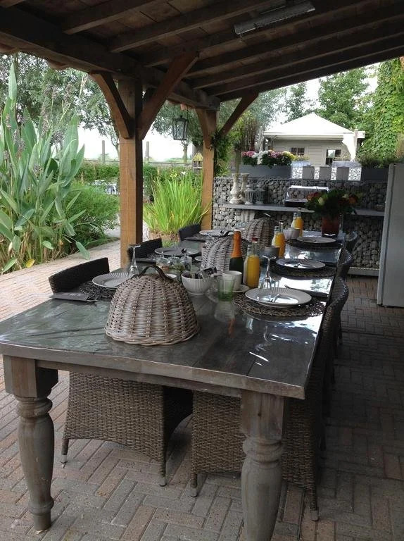 Bed  Breakfast Over DEede