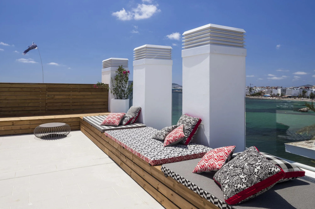 Sud Ibiza Suites