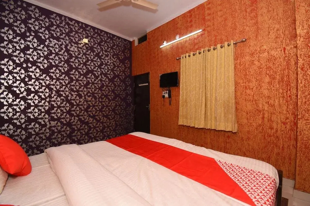 Kavya International By OYO Rooms