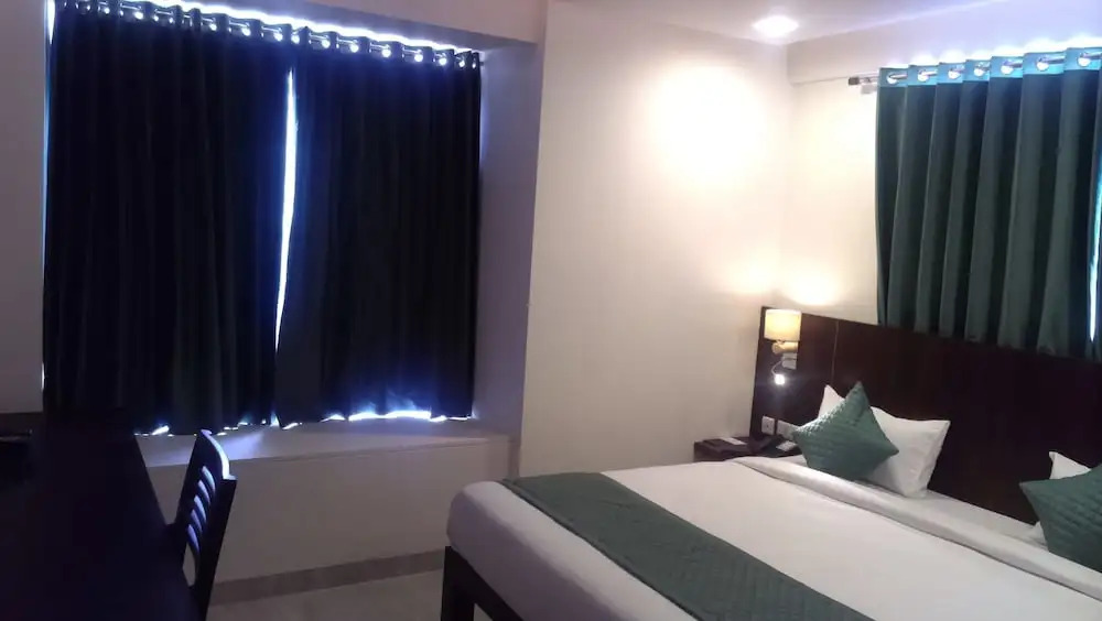 Hotel The Radiant Star