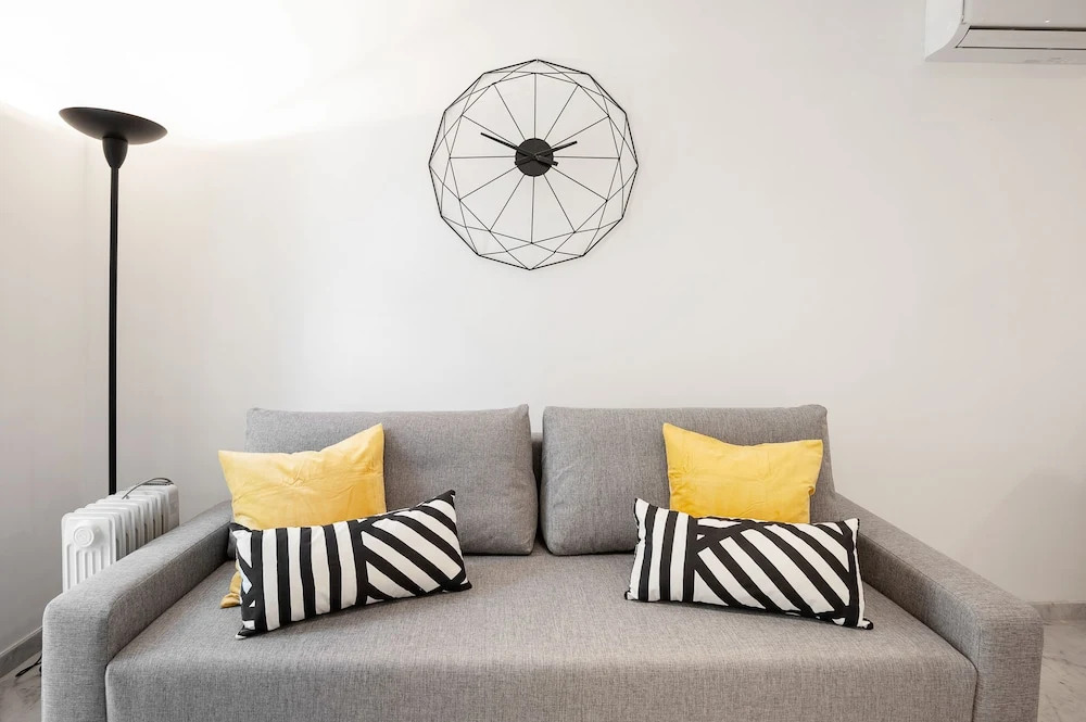 Alluring Apartment in Malaga Downtown