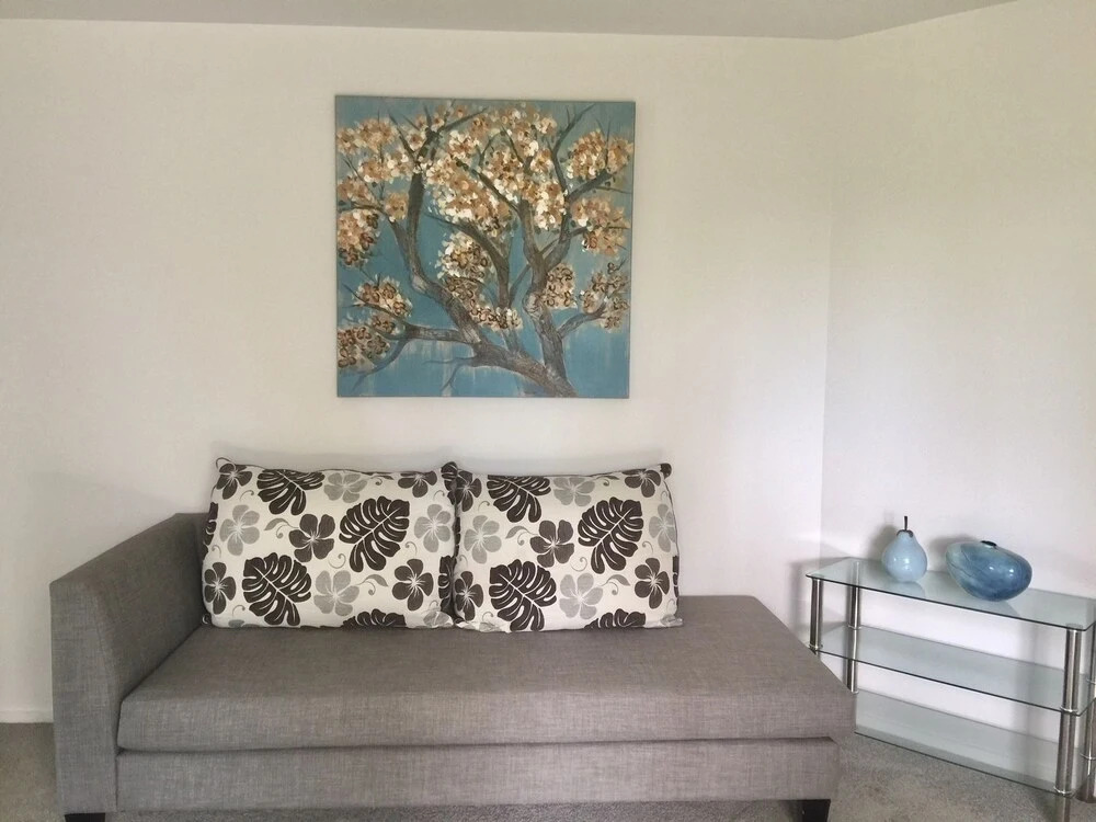Cute One Bed Room on Lake Road